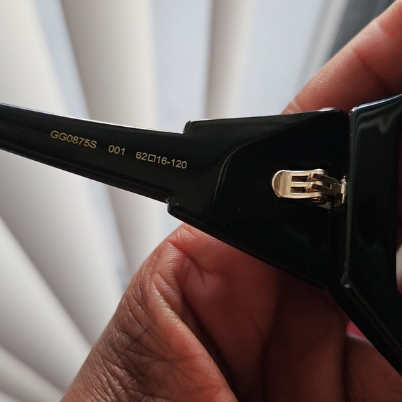 Gucci women's square/ rectangular sunglasses - Picture 8 of 10